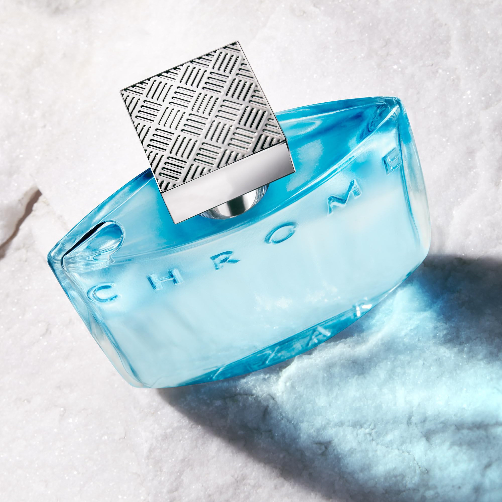 Azzaro Chrome Eau de Toilette - Fresh Aquatic Mens Cologne - Citrus, Woody, Musky Fragrance -Fresh Notes of Bergamot - Everyday Wear - Classic Summer Beach Scent - Luxury Perfumes for Men